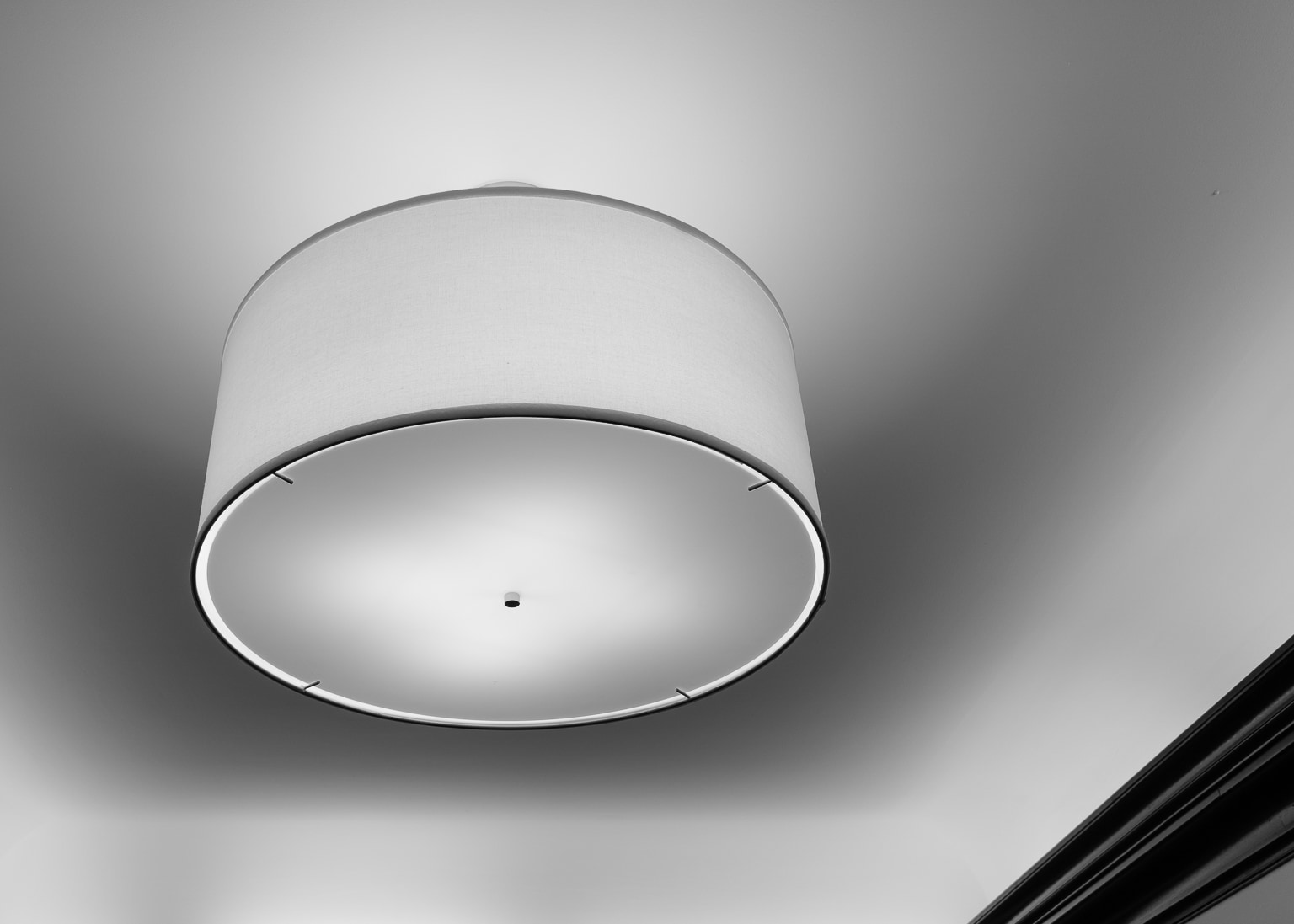 Two Logan, Overhead Lighting