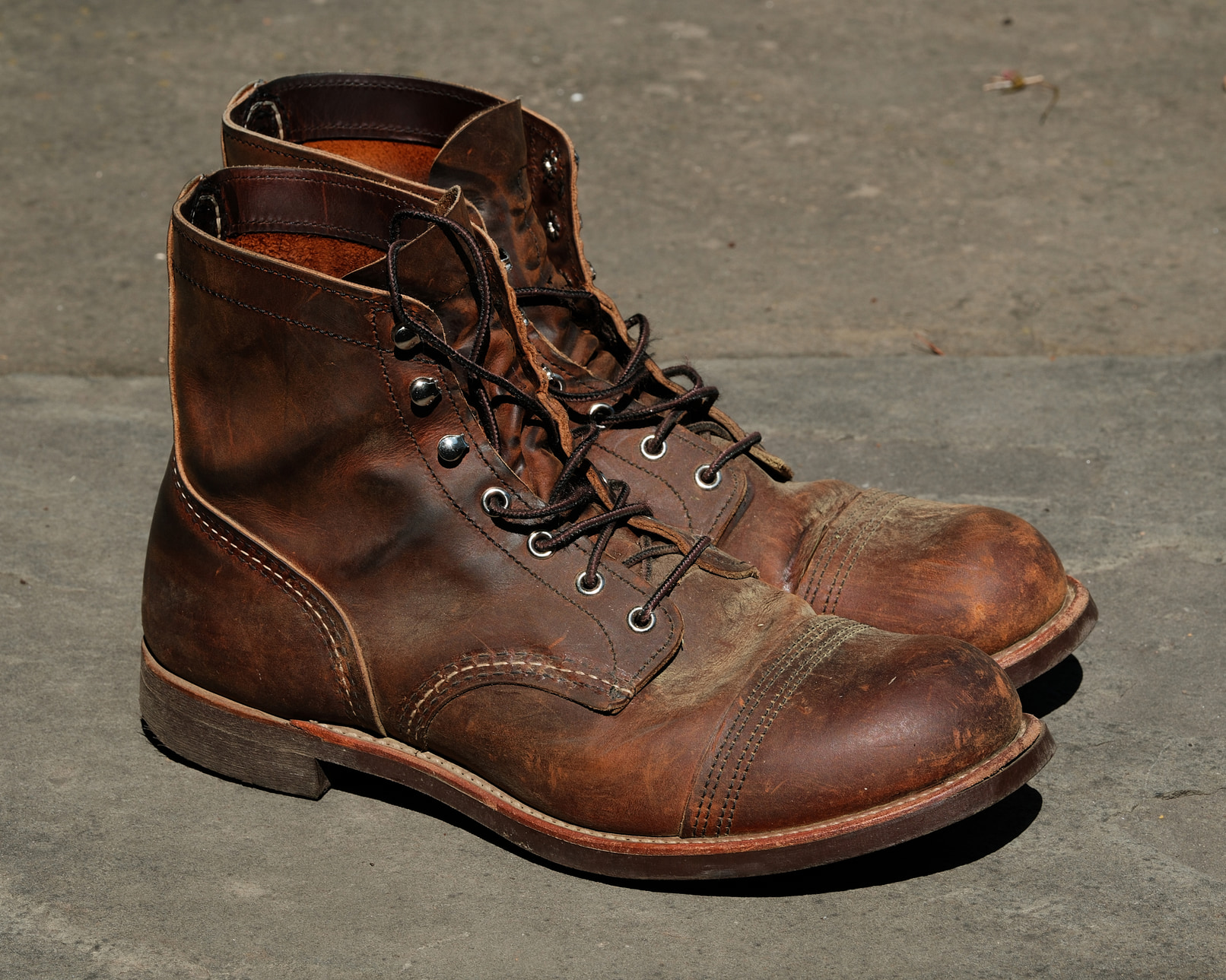 Boots coated in pollen.