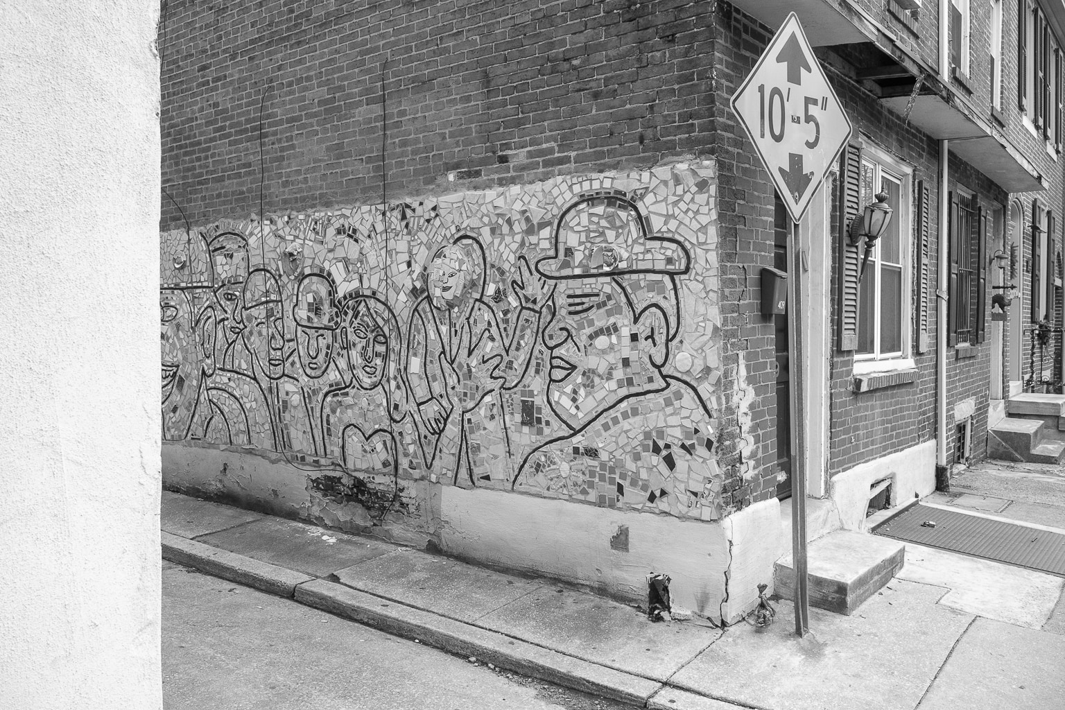 Mural, 10th and Waverly