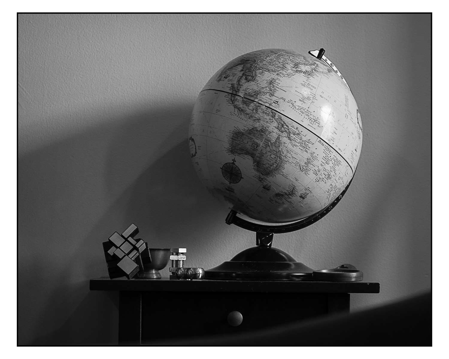 Globe and Puzzles